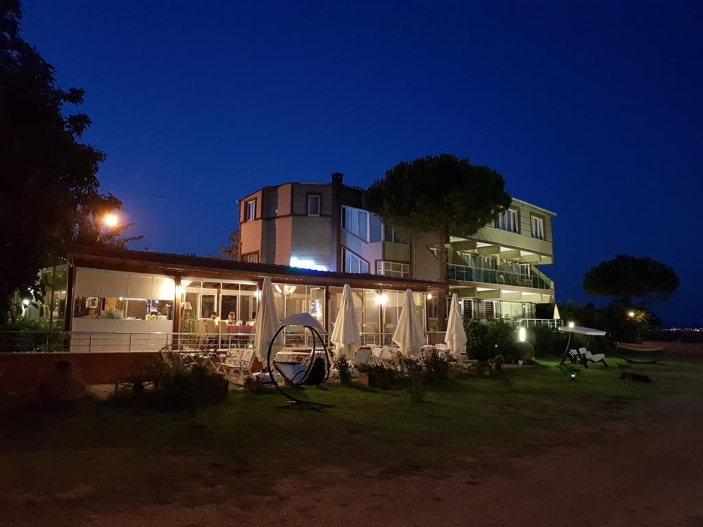 弗洛拉酒店 Burhanli 外观 照片